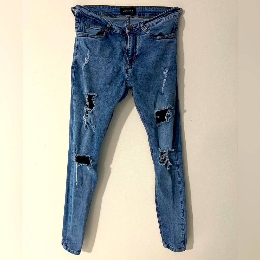 Men Fashion Ripped Super Skinny Jeans by GINGTTO Size 28